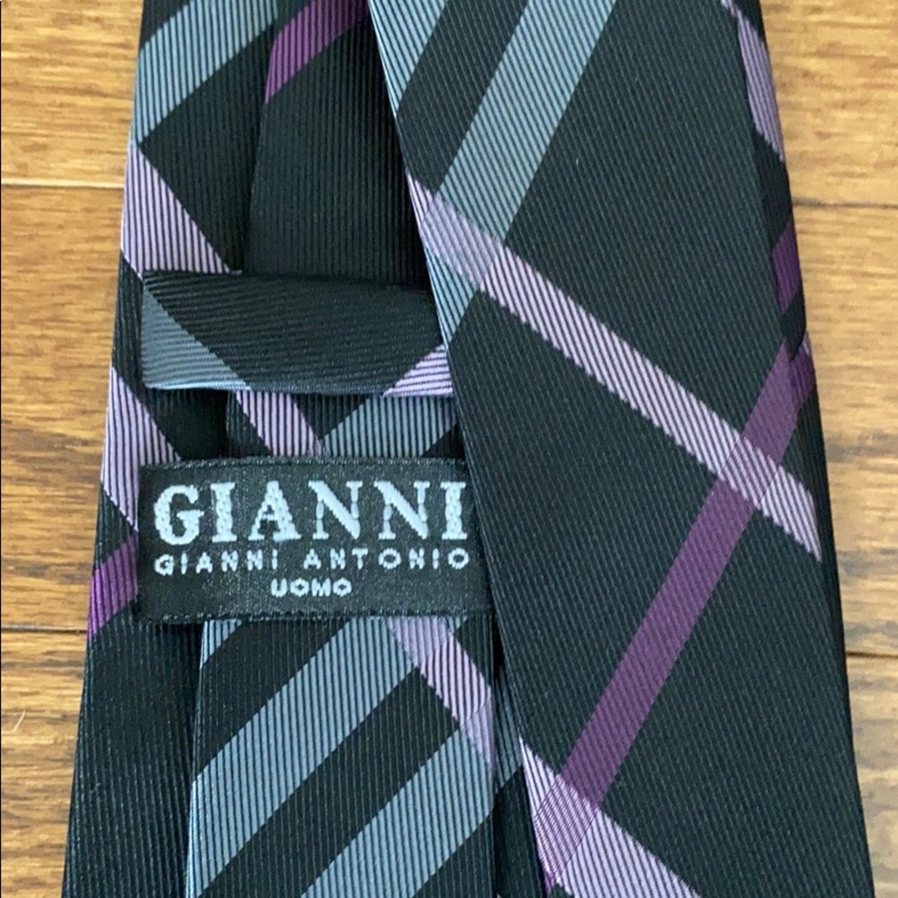 Men’s tie - Picture 3 of 4